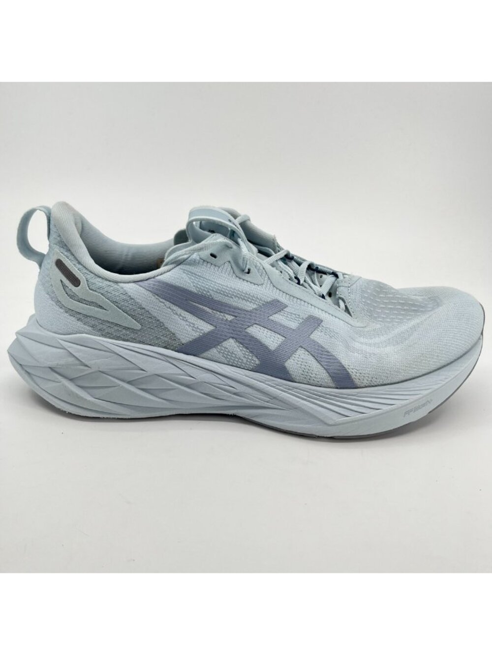 Asics Novablast 4 LE Mens Size 13 Blue Cool Gray Athletic Running Shoes Sneakers